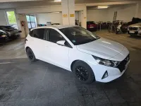 Gebraucht Hyundai i20 Edition 30+ 101 PS (74 kW) 2022 Weiß Kleinwagen