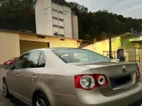 Gebraucht VW Jetta Sportline 150 PS (110 kW) 2005 Beige Limousine