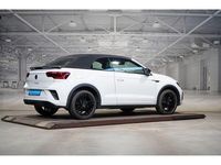 Gebraucht VW T-Roc Cabriolet Style 150 PS (110 kW) 2025 Pure white schwarz Cabrio