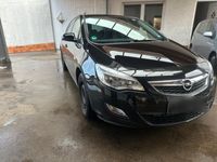 gebraucht Opel Astra 1.4 Turbo Design Edition