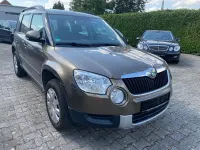 Gebraucht Skoda Yeti 105 PS (77 kW) 2011 Braun SUV