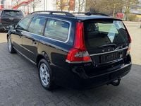Gebraucht Volvo V70 120 PS (88 kW) 2016 Schwarz Kombi