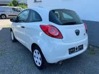 Gebraucht Ford Ka Ambiente 69 PS (50 kW) 2014 Weiß Kleinwagen