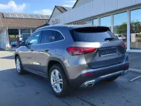 Gebraucht Mercedes GLA200 163 PS (119 kW) 2020 Grau SUV