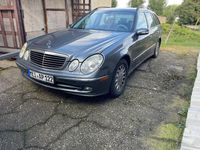 Gebraucht Mercedes E220 150 PS (110 kW) 2005 Grau Kombi