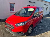 Gebraucht Ford Transit Trend 101 PS (74 kW) 2022 Rot Van / Kleinbus
