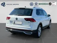 Gebraucht VW Tiguan Elegance 193 PS (141 kW) 2024 Pure white SUV