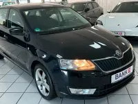 Gebraucht Skoda Rapid Elegance 86 PS (63 kW) 2013 Schwarz Kleinwagen