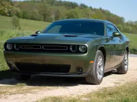 Gebraucht Dodge Challenger 309 PS (227 kW) 2022 Grün Coupé