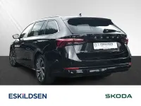 Gebraucht Skoda Octavia Style 150 PS (110 kW) 2022 Blackmagic perleffekt Kombi