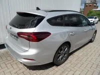 Gebraucht Ford Focus ST-Line X 155 PS (114 kW) 2024 Silber Limousine