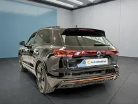 Gebraucht VW Touareg R 462 PS (339 kW) 2025 Schwarz SUV