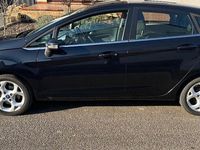 Gebraucht Ford Fiesta Titanium 82 PS (60 kW) 2011 Schwarz Kleinwagen