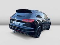 Gebraucht VW Touareg Basis 421 PS (309 kW) 2019 Deep black perleffekt SUV