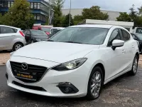 Gebraucht Mazda 3 Center-Line 105 PS (77 kW) 2016 Weiß Limousine