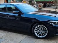 Gebraucht BMW 530 Sport Line 265 PS (194 kW) 2018 Blau Limousine