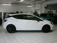 gebraucht Opel Astra 1.2 GS Line Black Edition