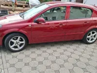 Gebraucht Opel Astra 75 PS (55 kW) 2006 Rot Limousine