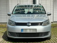 Gebraucht VW Touran 105 PS (77 kW) 2011 Silber Van / Kleinbus