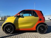 Gebraucht Smart ForTwo Coupé 90 PS (66 kW) 2018 Gelb Coupé