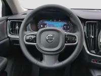 Gebraucht Volvo V60 Plus 197 PS (144 kW) 2025 Denim blue Kombi