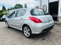 Gebraucht Peugeot 308 Platinum 150 PS (110 kW) 2010 Silber Limousine