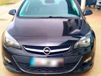 Gebraucht Opel Astra 140 PS (102 kW) 2014 Schwarz Limousine