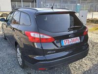 Gebraucht Ford Focus Trend 125 PS (91 kW) 2014 Schwarz Kombi
