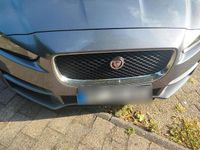 Gebraucht Jaguar XE 179 PS (131 kW) 2016 Grau Limousine