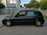 Gebraucht Renault Clio II 75 PS (55 kW) 2003 Schwarz Kleinwagen