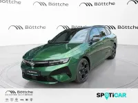 Neu Opel Astra Ultimate 131 PS (96 kW) 2026 Klover grün typ metalliclackierung Kombi