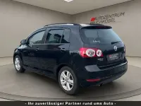 Używany VW Golf VII 105 KM (77 kW) 2012 Czarny Sedan/Limuzyna