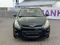 gebraucht Hyundai i20 Classic*5TÜRIG*KLIMA*8-FACHBEREIFT*