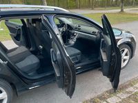 Gebraucht VW Passat 140 PS (102 kW) 2014 Schwarz Kombi