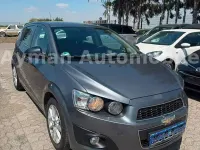 Gebraucht Chevrolet Aveo 95 PS (69 kW) 2014 Grau Limousine