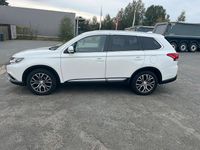 Gebraucht Mitsubishi Outlander 150 PS (110 kW) 2018 Weiß SUV