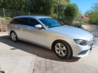 Gebraucht Mercedes E220 194 PS (142 kW) 2018 Silber Kombi