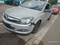 Gebraucht Opel Astra GTC 90 PS (66 kW) 2009 Grau Limousine