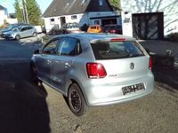 Gebraucht VW Polo Trendline 60 PS (44 kW) 2012 Reflexsilber metallic (metallic) Kleinwagen