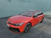 Gebraucht VW Passat R-line 150 PS (110 kW) 2024 Rot Kombi
