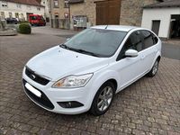 Gebraucht Ford Focus 109 PS (80 kW) 2011 Weiß Limousine