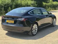 Gebraucht Tesla Model 3 Standard Range 175 kW (238 PS) 2019 Schwarz Limousine