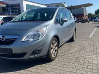 Gebraucht Opel Meriva Active 101 PS (74 kW) 2013 Silber Van / Kleinbus