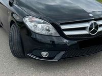 gebraucht Mercedes B180 Automatik-Leder-fast Vollausstattung-
