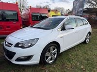 Gebraucht Opel Astra Sport 165 PS (121 kW) 2011 Weiß Kombi