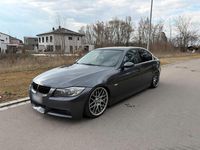Gebraucht BMW 325 197 PS (144 kW) 2008 Grau Limousine