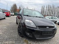 Second-hand Ford Fiesta 75 CP (55 kW) 2009 Negru Hatchback