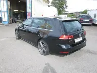 Gebraucht VW Golf VII Highline 150 PS (110 kW) 2018 Schwarz Kombi