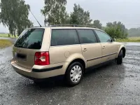 Gebraucht VW Passat 131 PS (96 kW) 2003 Gold Kombi