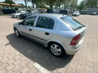Gebraucht Opel Astra 101 PS (74 kW) 2001 Silber Kleinwagen